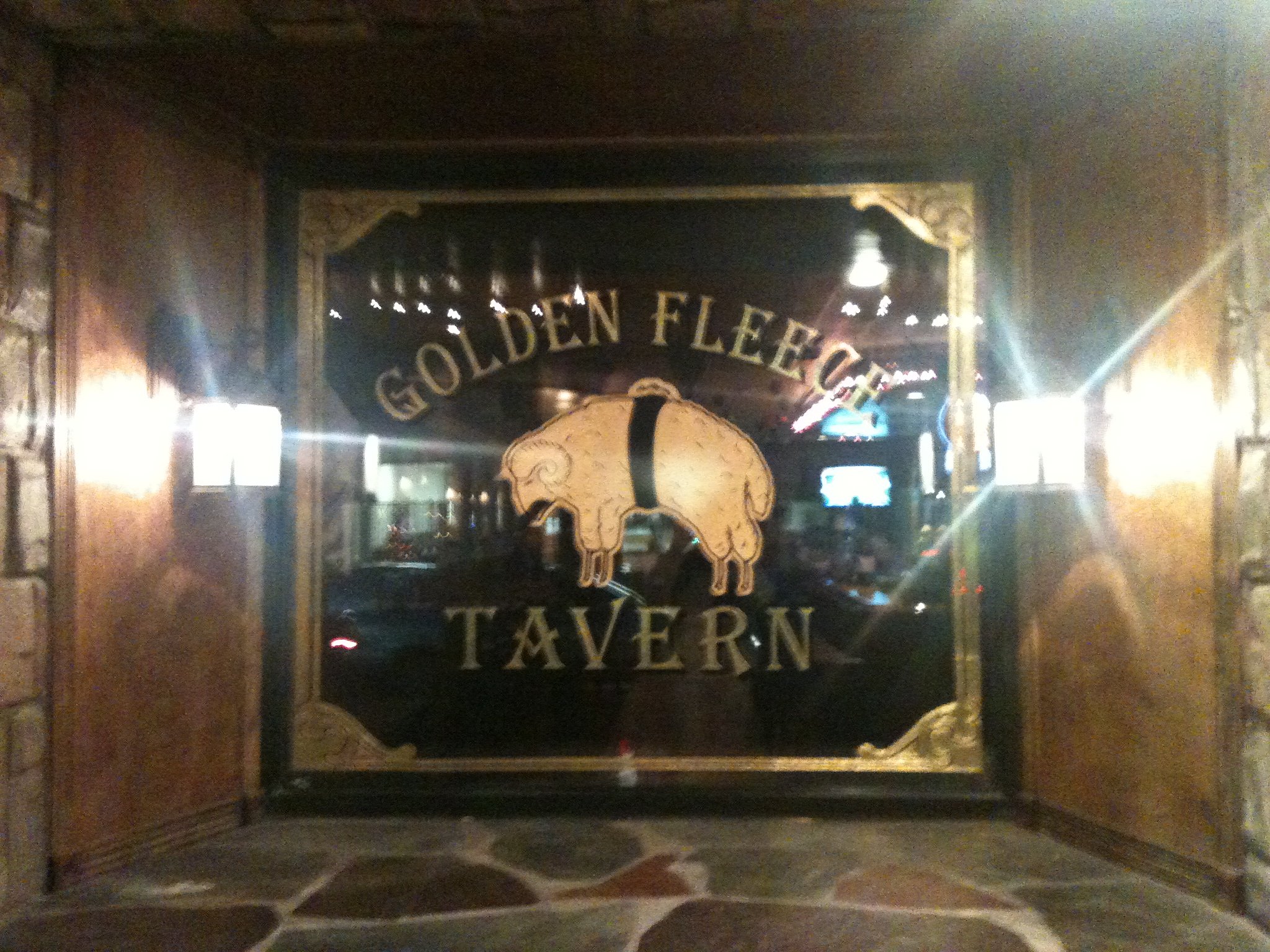 The-Golden-Fleece-Tavern-1