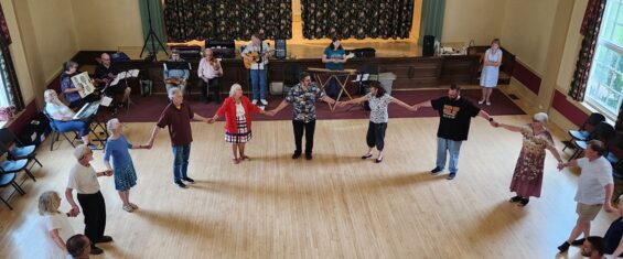 dover-english-country-dancers-in-murphey-school